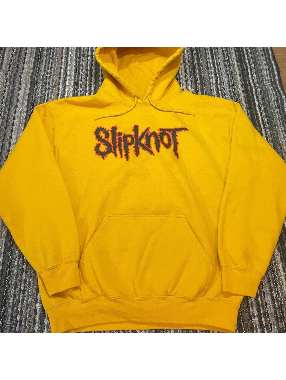 Slipknot Knotfest Roadshow Tour 2022 yellow hoodie Size M